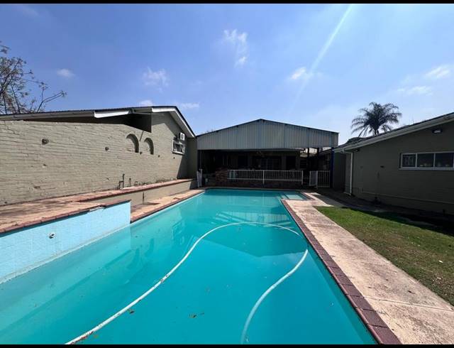 BUSINESS FOR SALE IN ASHBURTON